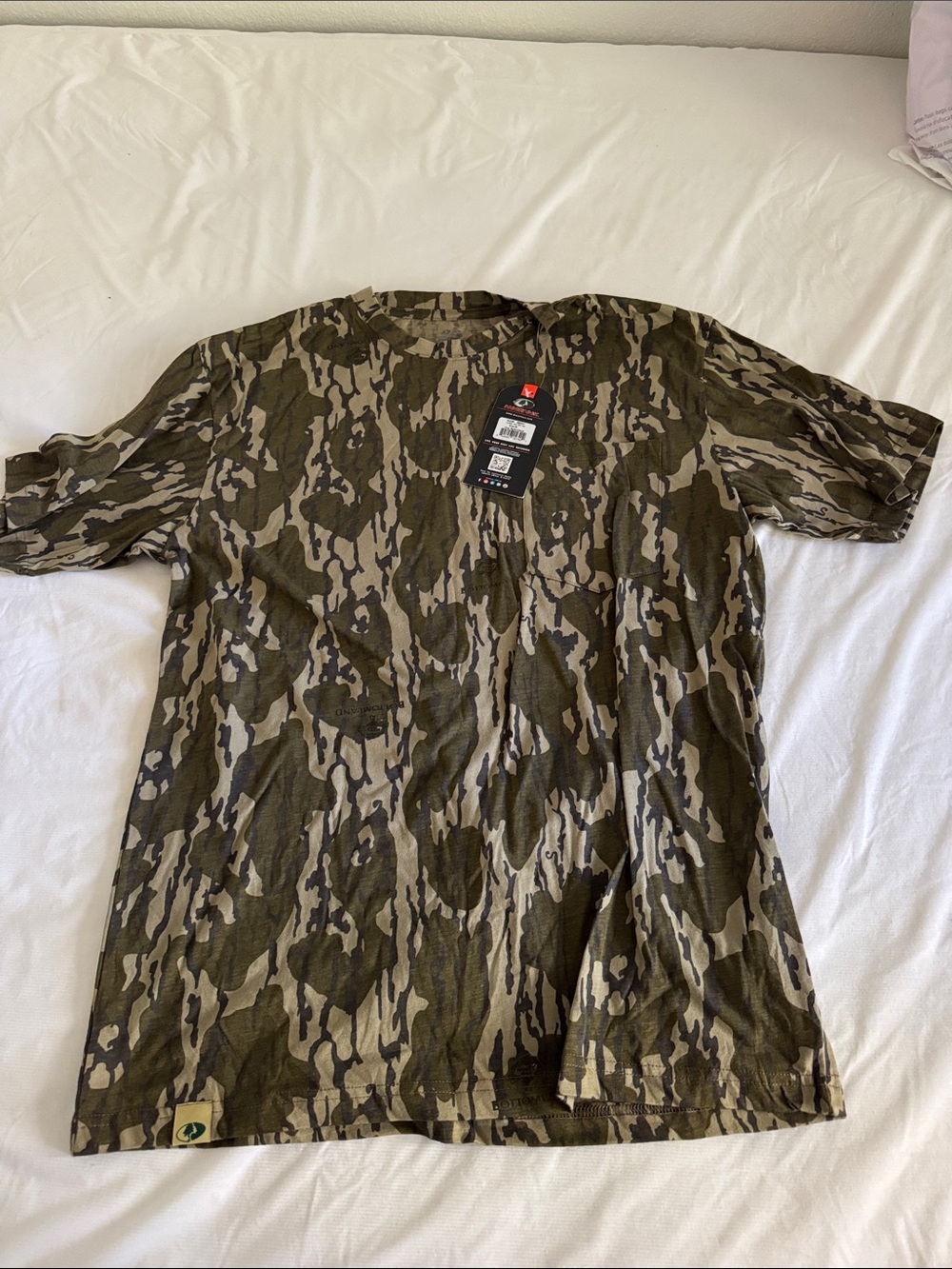Mossy Oak Green and Tan Camo Short Sleeve Tee